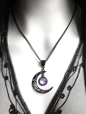 Gothic Crescent Moon Crystal Pendant Necklace